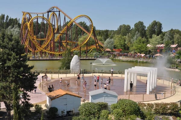 Parc Asterix by null