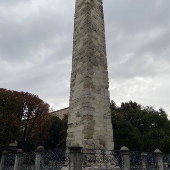 Hippodrome - Walked Obelisk - Pubs Near Me - Istanbul, 34
