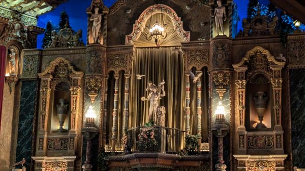 Louisville Palace Theatre by null