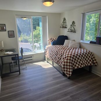 Pacific Sunrise - Bedroom - Apartments Near Me - Seattle, Washington Pacific Sunrise - Bedroom - Apartments Near Me - Seattle, Washington