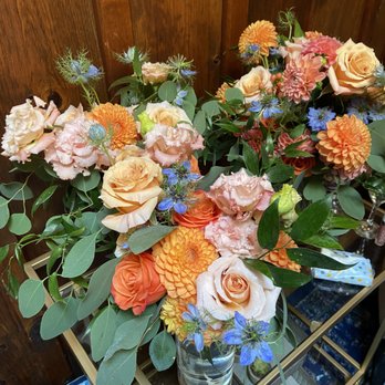 Orange Blossoms Floral - Bridesmaids bouquets - Florists Near Me Orange Blossoms Floral - Bridesmaids bouquets - Florists Near Me