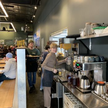 Booneshine Brewing - Ellie says come on in - Breweries Near Me - Boone, North Carolina Booneshine Brewing - Ellie says come on in - Breweries Near Me - Boone, North Carolina