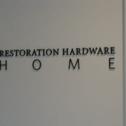 RH Calgary | The Gallery at Southcentre Mall