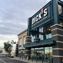 DICK'S Sporting Goods