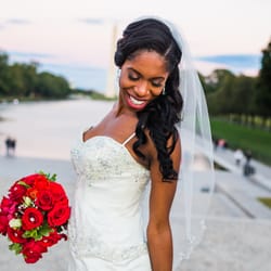 Modernly Beautiful Makeup - Photography: M. Harris Studios