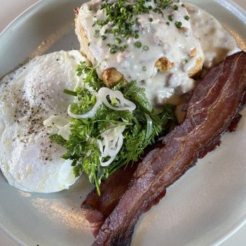 Creekside Bakery - Biscuits and gravy, with eggs and bacon. - Bakeries Near Me - Novato, California Creekside Bakery - Biscuits and gravy, with eggs and bacon. - Bakeries Near Me - Novato, California