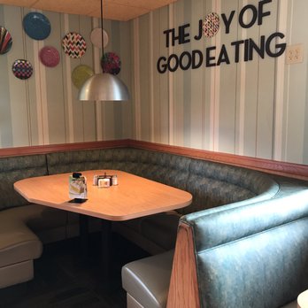 Village Inn - American Near Me - Tallahassee, Florida