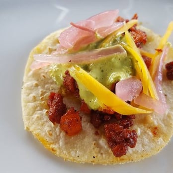 Trevista Vineyards - Mini taco - Wine Tasting Room Near Me - Ensenada, BCN Trevista Vineyards - Mini taco - Wine Tasting Room Near Me - Ensenada, BCN