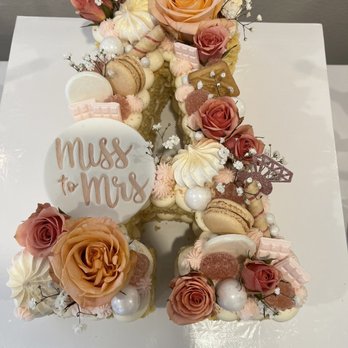 Camarillo Cupcake - Cupcakes Near Me - Camarillo, California
