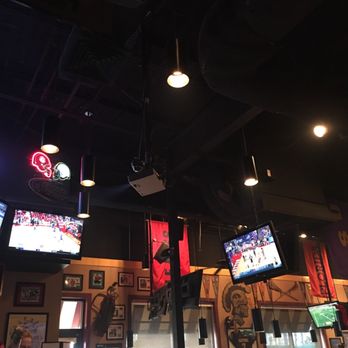 Baumhower's Victory Grille - American Near Me - Daphne, Alabama