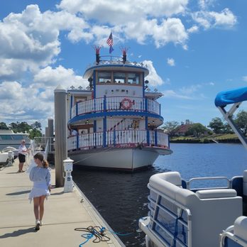 Barefoot Queen - Boat Charters Near Me - North Myrtle Beach, South Carolina Barefoot Queen - Boat Charters Near Me - North Myrtle Beach, South Carolina
