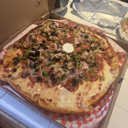 Pan Pizza 14" Large Pan Pizza 14" Large