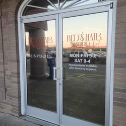 Red’s Hair Studio