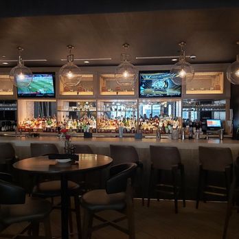 Fall Line Kitchen & Bar - New American Near Me - Richmond, Virginia