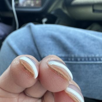 MOI Nails Studio - Look the desperation of the nail and my nail.  This will allow water and things to get in between my nail and the actual acrylic nail. - Nail Salons Near Me - Los Angeles, California