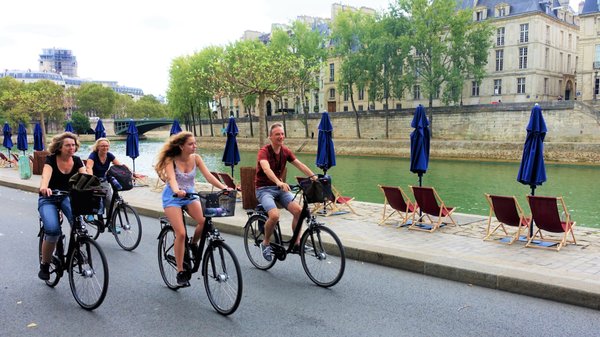 Simply France Tours - Bike tours in Paris by null