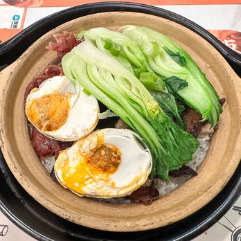 BZZ Clay Pot - Lap Mei Clay Pot with Salted Egg and Salted Fish - Chinese Near Me - Cupertino, California