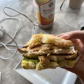 Craft Kafe - Chicken Avocado Cream Sandwich - Coffee & Tea Near Me - Saint Petersburg, Florida Craft Kafe - Chicken Avocado Cream Sandwich - Coffee & Tea Near Me - Saint Petersburg, Florida