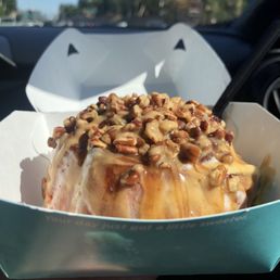 Caramel PecanBon