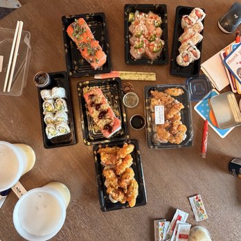 Sushi Blue Wave - Sushi Bars Near Me - Lihue, Hawaii Sushi Blue Wave - Sushi Bars Near Me - Lihue, Hawaii