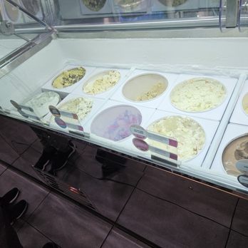 Baskin-Robbins - Ice cream flavors - Ice Cream & Frozen Yogurt Near Me - Chatsworth, California Baskin-Robbins - Ice cream flavors - Ice Cream & Frozen Yogurt Near Me - Chatsworth, California