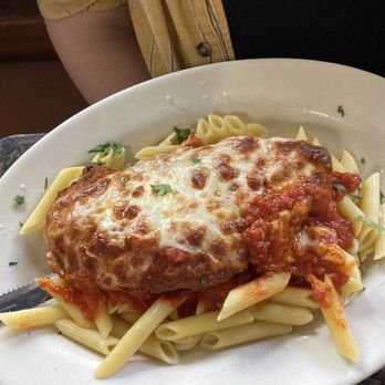 Al Dente Restaurant - Chicken Parmigiana - Italian Near Me - Boston, Massachusetts Al Dente Restaurant - Chicken Parmigiana - Italian Near Me - Boston, Massachusetts