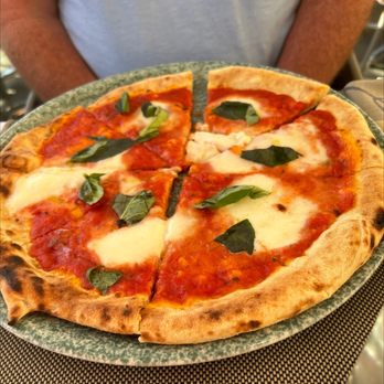 Vincanto - Pizza Margarita - Tuscan Near Me - Florence, FI Vincanto - Pizza Margarita - Tuscan Near Me - Florence, FI