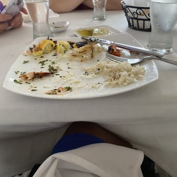 Leila Restaurant - Garlic Shrimp Lunch #ChefKiss - Mediterranean Near Me - West Palm Beach, Florida