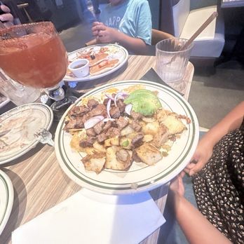 Art's Corner Cafe - Chilaquiles with steak - Breakfast & Brunch Near Me - Ventura, California Art's Corner Cafe - Chilaquiles with steak - Breakfast & Brunch Near Me - Ventura, California