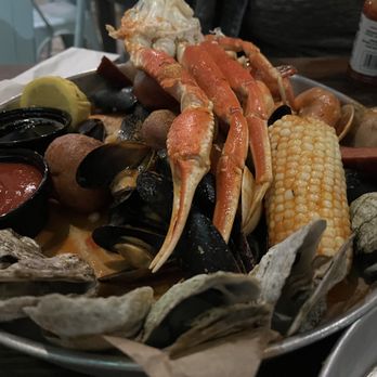 Fuller's Raw Bar - The Steamed Sampler Platter is enough food for two people to feel satisfied. - Seafood Near Me - Hampton, Virginia Fuller's Raw Bar - The Steamed Sampler Platter is enough food for two people to feel satisfied. - Seafood Near Me - Hampton, Virginia