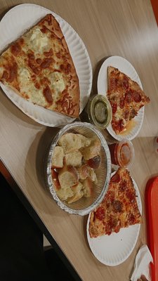 Geraci's Slice Shop by null