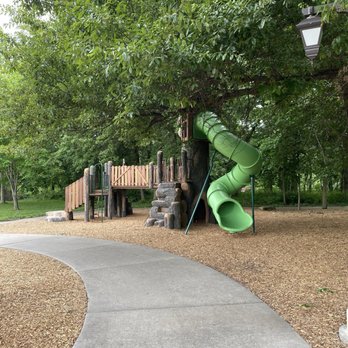 Meadowmere Park - Parks Near Me - Grandview, Missouri Meadowmere Park - Parks Near Me - Grandview, Missouri