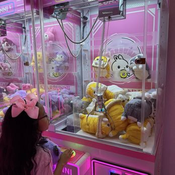 Starbunni - Smaller room - Arcades Near Me - Blackhawk, California