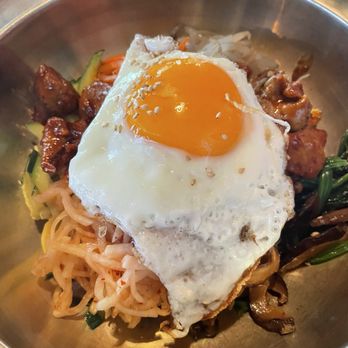 O'Kims - Bibimbap with Spicy Chicken - Korean Near Me - Honolulu, Hawaii