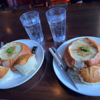 Barbara's Fishtrap - Fresh Made Clam Chowder - Seafood Near Me - Half Moon Bay, California Barbara's Fishtrap - Fresh Made Clam Chowder - Seafood Near Me - Half Moon Bay, California