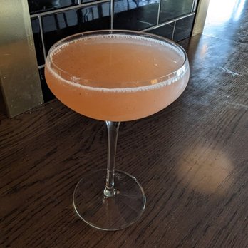 SoCal Kitchen + Bar - For the Win cocktail- gin based, light and kinda fruity - New American Near Me - Columbus, Ohio SoCal Kitchen + Bar - For the Win cocktail- gin based, light and kinda fruity - New American Near Me - Columbus, Ohio