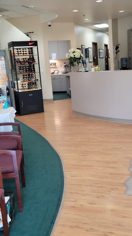 ERIC M WHITE, OD COMPLETE FAMILY VISION CARE Updated October 2024