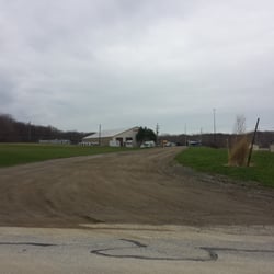 Fabin's Trailers & Truck Equipment - From the street.