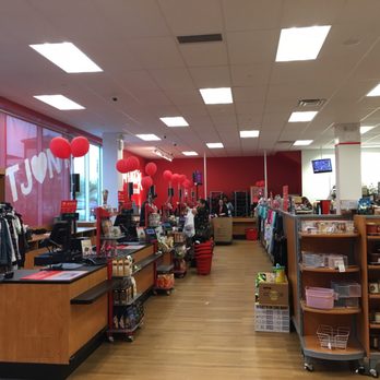 TJ Maxx - 2nd Floor/Checkout - Department Stores Near Me - Astoria, New York