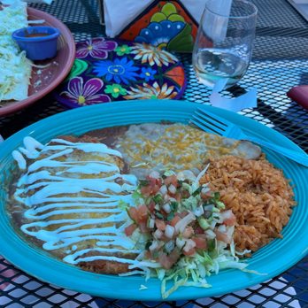 Ali’s kitchen - Chili relleno platter - Mexican Near Me - Lakeport, California Ali’s kitchen - Chili relleno platter - Mexican Near Me - Lakeport, California