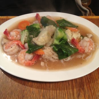 Paolina's Thai Cafe - Lard na - Coffee & Tea Near Me - London, XGL Paolina's Thai Cafe - Lard na - Coffee & Tea Near Me - London, XGL