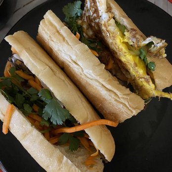 Sip Pho - Banh mi - grilled pork (added the egg on my own) - Vietnamese Near Me - Austin, Texas Sip Pho - Banh mi - grilled pork (added the egg on my own) - Vietnamese Near Me - Austin, Texas