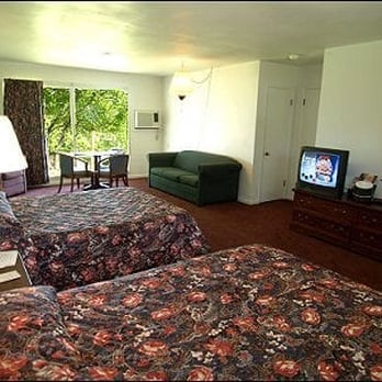 Bel Arco Resort - Double Queen - Hotels Near Me - Bull Shoals, Arkansas Bel Arco Resort - Double Queen - Hotels Near Me - Bull Shoals, Arkansas