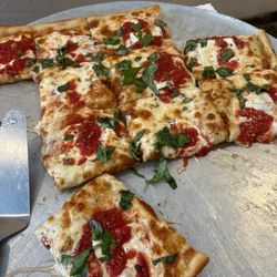 Fr Davi T-A - Grandma Pizza