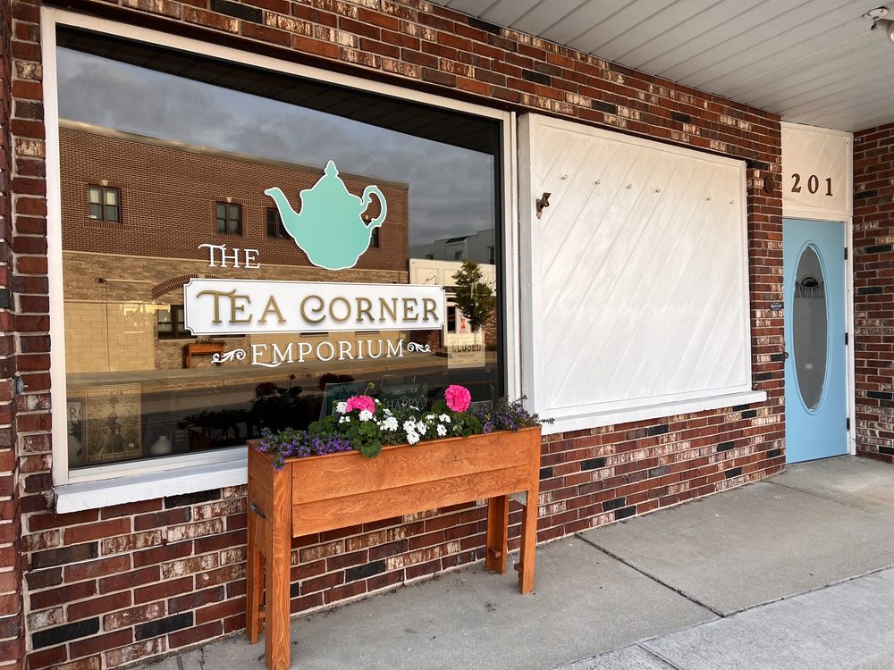 THE TEA CORNER EMPORIUM Updated September 2024 16 Photos 201 S