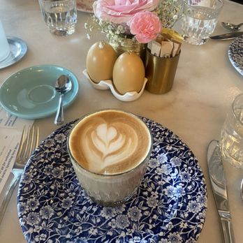 Little Hen - Latte in the front , in the rear hot chocolate - Breakfast & Brunch Near Me - Weston, Florida Little Hen - Latte in the front , in the rear hot chocolate - Breakfast & Brunch Near Me - Weston, Florida