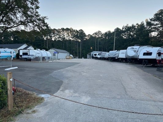 BEARD RV - Updated June 2026 - 17 Photos - 5317 Fayetteville Rd ...