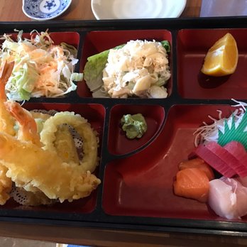 Matsuri - Tempura and sashimi combo plate - Sushi Bars Near Me - Pasadena, California