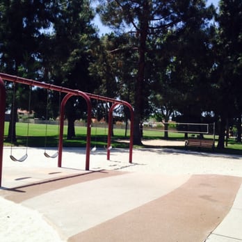 Presley Park - Playgrounds Near Me - Irvine, California
