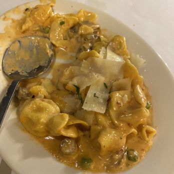 Patrizia's Of Maspeth - Fioretti Alla Boscaiola aka money bags. So so good. I can't explain. Creamy and well cooked pasta. It melts in your mouth. - Italian Near Me - Maspeth, New York Patrizia's Of Maspeth - Fioretti Alla Boscaiola aka money bags. So so good. I can't explain. Creamy and well cooked pasta. It melts in your mouth. - Italian Near Me - Maspeth, New York